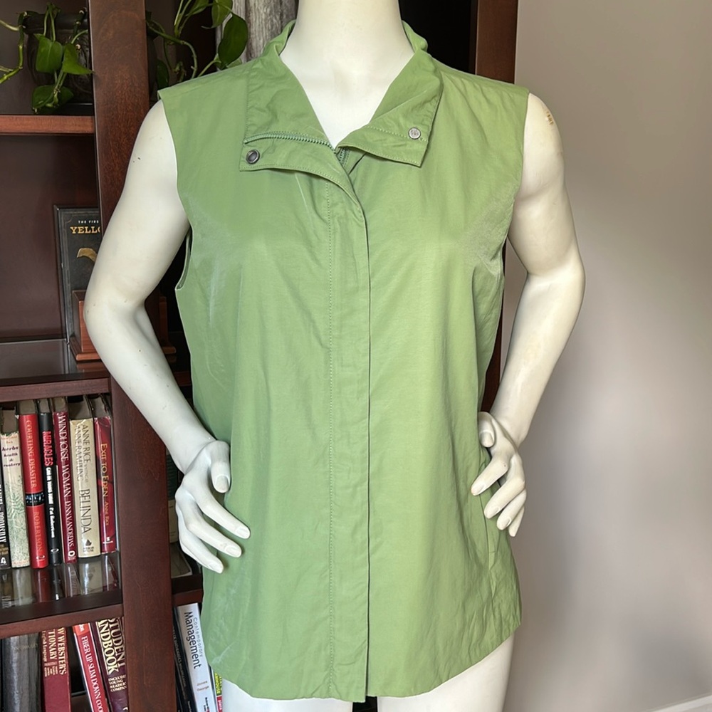 Eileen Fisher Lined Zippered Vest with Pockets
